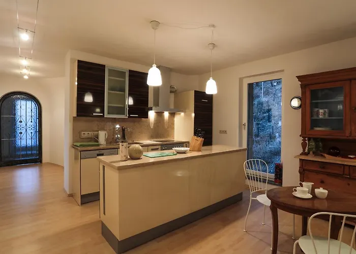 Gyoeri. * Millstatt am See